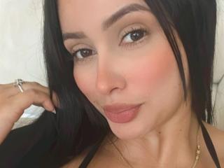 EmilyParkerr - Live sex cam - 25706133