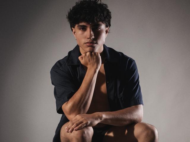 ZaneCross - Sexe cam en vivo - 25707021