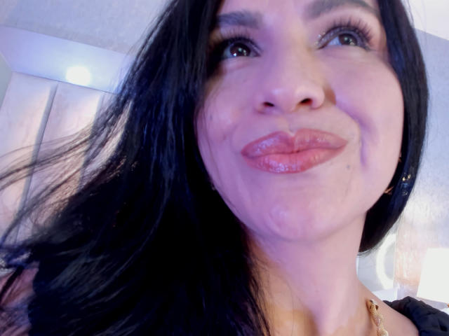 CameronViviane - Live Sex Cam - 25708285