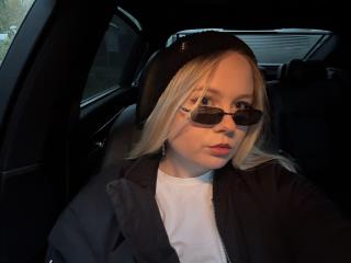 KittyAimee - Live porn &amp; sex cam - 25710781