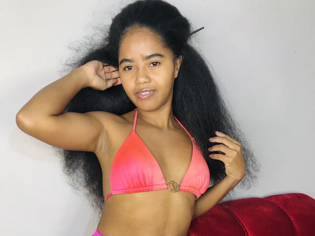 Alliyce - Live sexe cam - 25711129