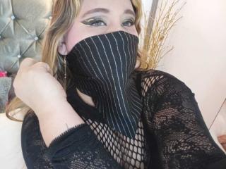 SalmaAzaman - Live sexe cam - 25712813