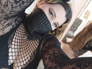 SalmaAzaman - Live sexe cam - 25712825