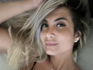 Lellie - Élő pornó és szexkamera - 25713293