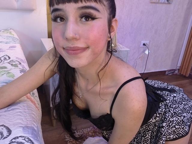 RousyBelle - Live sex cam - 25714713
