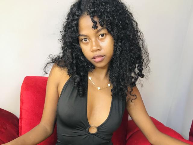 Saloma - Sexe cam en vivo - 25715825