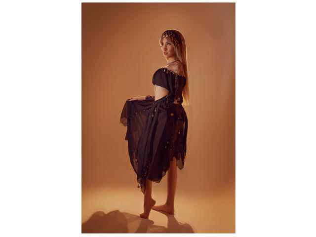 OliviaMonroe - Camera khiêu dâm &amp; quyến rũ trực tiếp - 25719313
