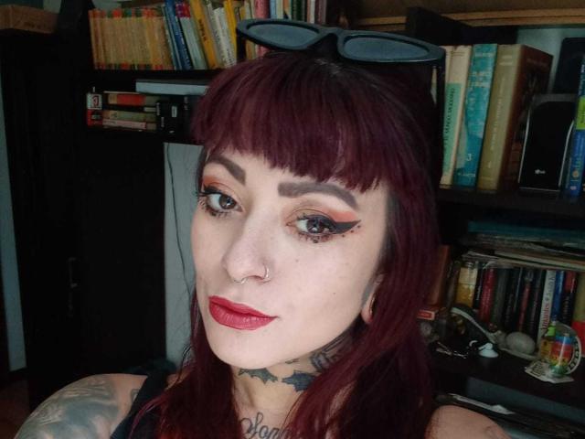 UrsulaBeaumont - Live porn &amp; sex cam - 25719581