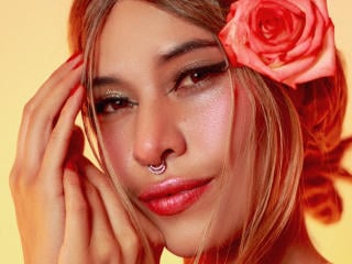 MartinaEvans - ライブポルノ&amp;セックスカム - 25722197