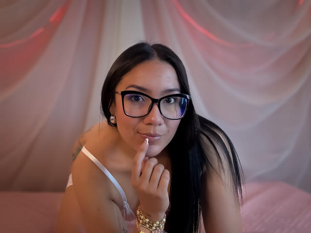 Mirandaa - Live porn &amp; sex cam - 25724361