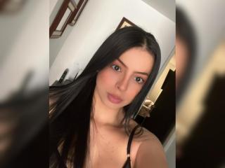 IsabellaJames - Sexe cam en vivo - 25724805