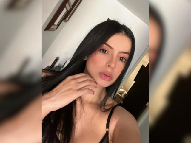IsabellaJames - Live porn &amp; sex cam - 25724817