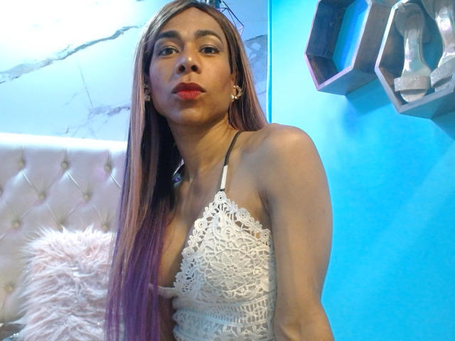 NinaGloom - Live sex cam - 25725373