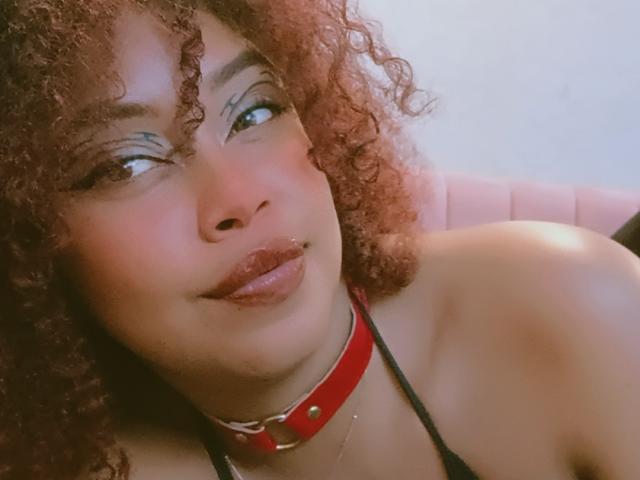DalilaHeinz - Sexe cam en vivo - 25725801
