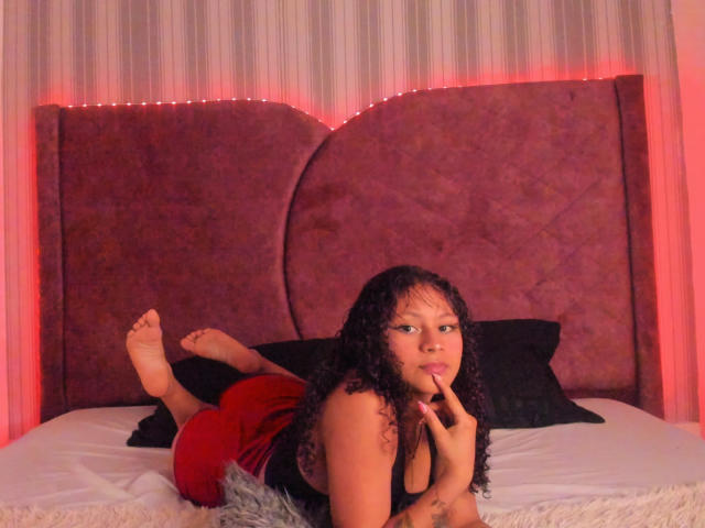 SofiaPassione - Live sexe cam - 25726577