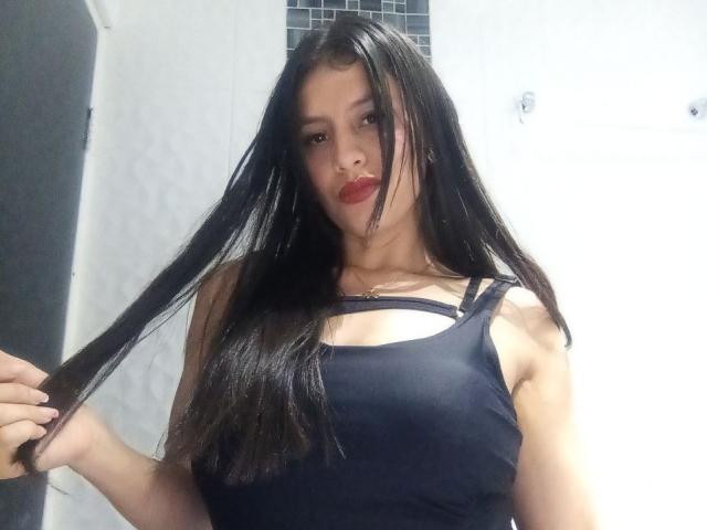 MadissonFontaine - Live sexe cam - 25727861