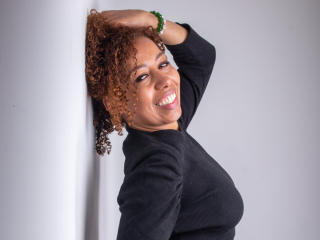 AryFoxy - Live sex cam - 25728853