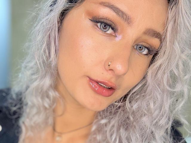 FloraSaenz - Live sexe cam - 25729961