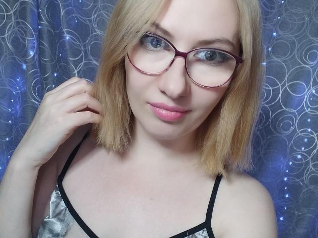 PaulinaSunny - сексуальная веб-камера в реальном времени - 25734909