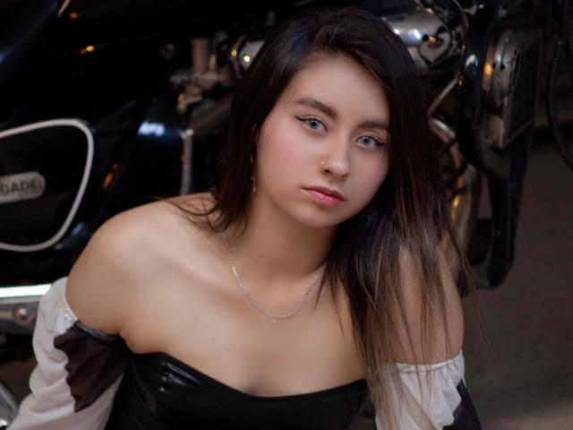 EymyFox - Live sex cam - 25735797