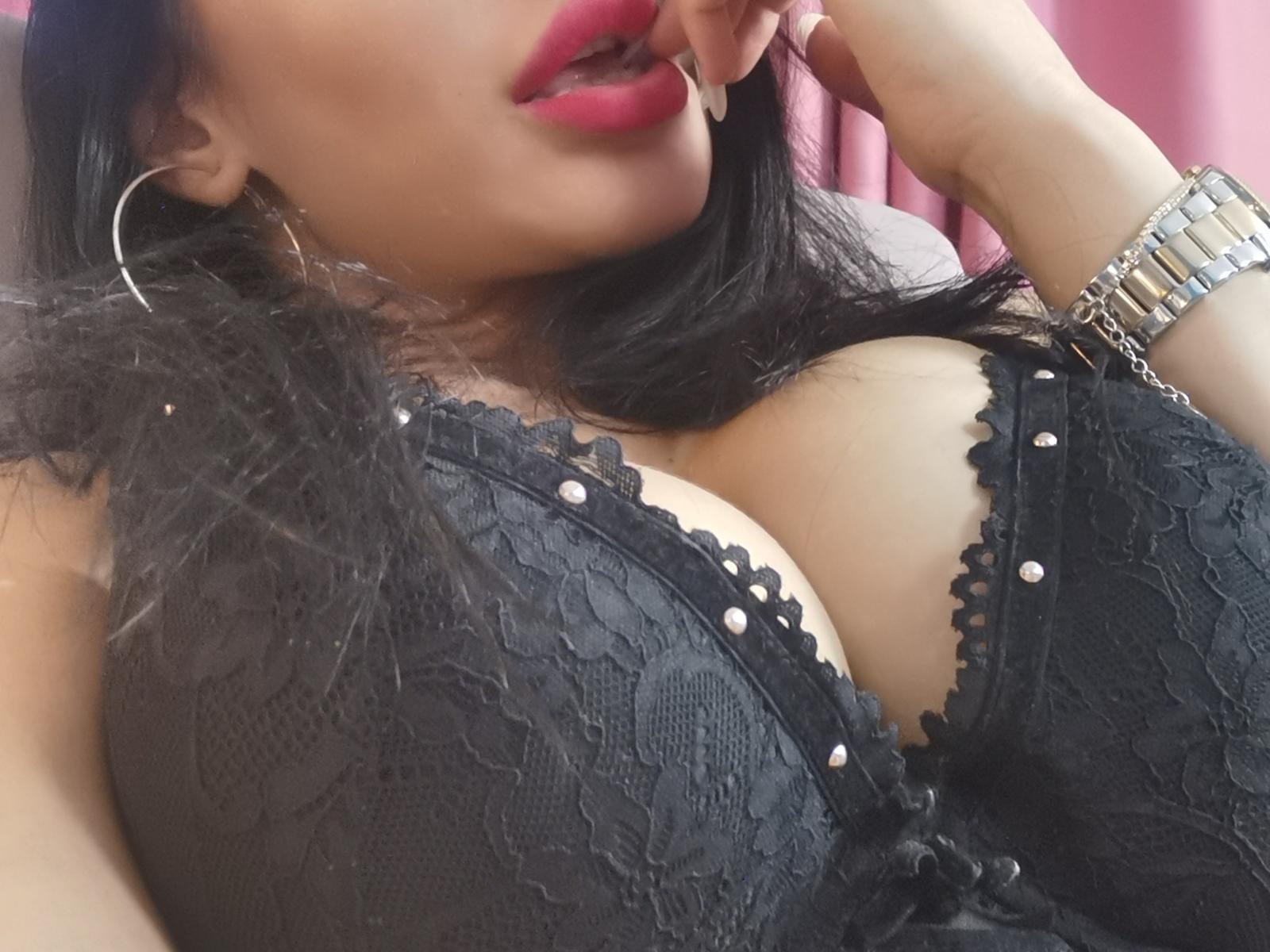 ClaraLoove - Live porn &amp; sex cam - 25736505