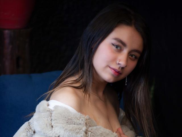 EymyFox - Live sex cam - 25736549