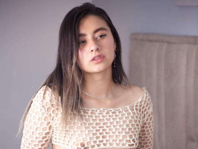 EymyFox - Live sex cam - 25736573