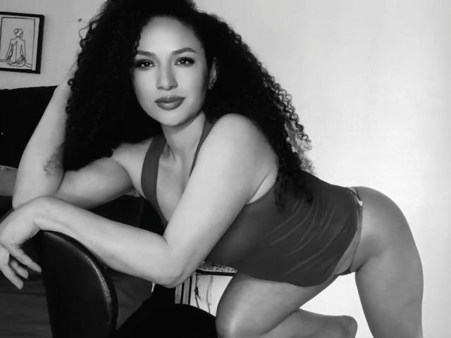 CarlaMuille - Live porn &amp; sex cam - 25740293