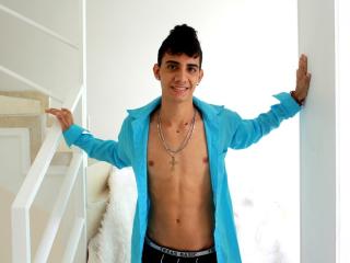 AndySensual - Live Sex Cam - 2574082
