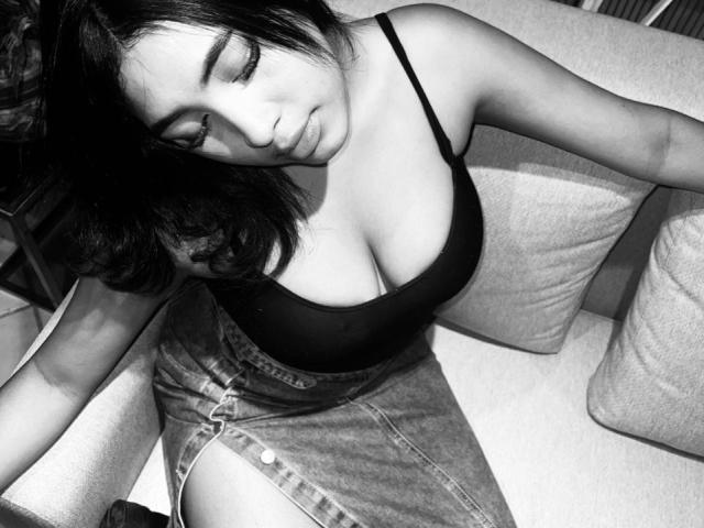 RachelSwein - Live porn &amp; sex cam - 25743065