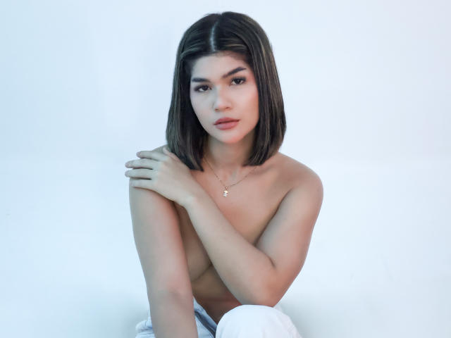 ScarlletZhen - Live sex cam - 25748969