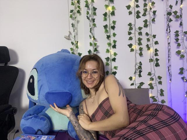 SarahRousen - Live sexe cam - 25753141