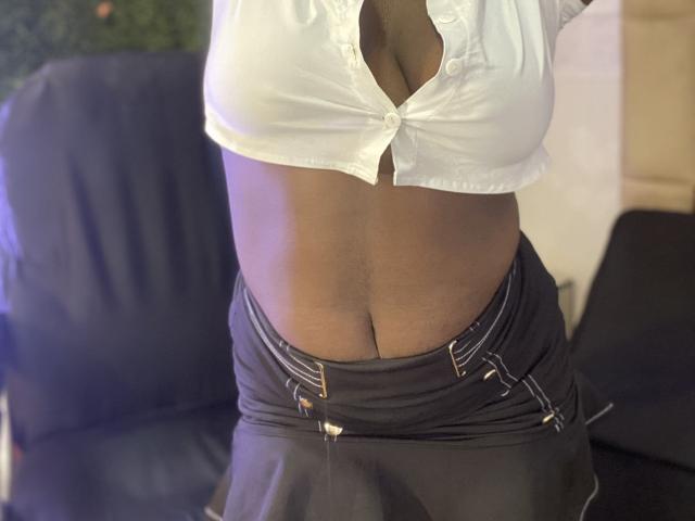 Dilay - פורנו בשידור חי ומצלמת סקס - 25753537