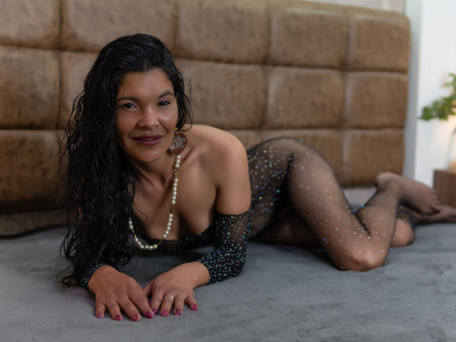 MollyOrtega - Live porn &amp; sex cam - 25760117