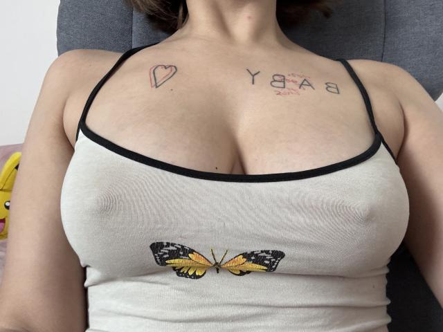 Kametia - Live Sex Cam - 25762325