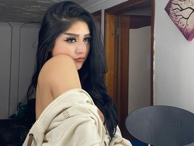 LilaRoux - Live sex cam - 25766045