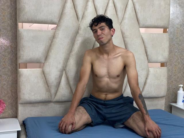 JonnasHiltom - Sexe cam en vivo - 25770733