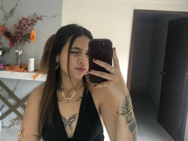 NyraVane - Live sex cam - 25771261