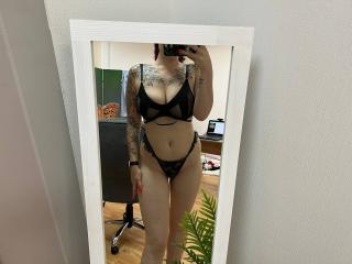 Innysik - Live porn &amp; sex cam - 25771761