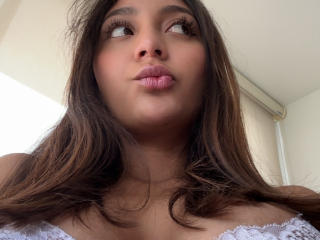 DianaFernandezz - Sexe cam en vivo - 25772061