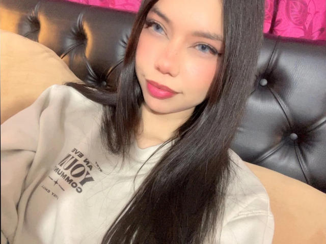 MiAntonella - Live porn &amp; sex cam - 25774613