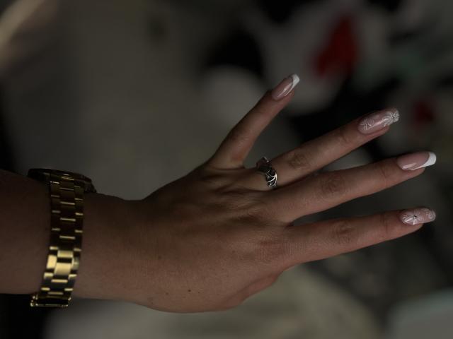 AtheneaRossi - Live sex cam - 25774861