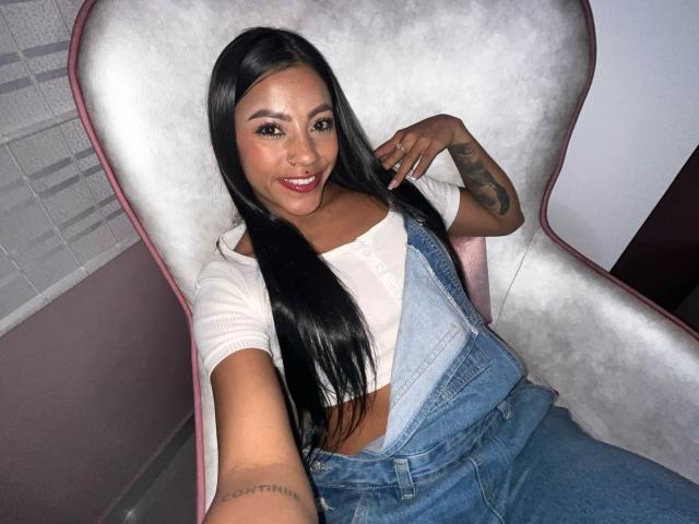 Amberv - Live porno og sexkamera - 25777437