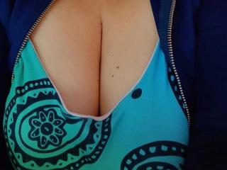 JenniferAndMia - Live porn &amp; sex cam - 25781941