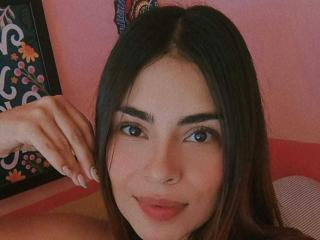 IvannaNia - Live porn &amp; sex cam - 25782049