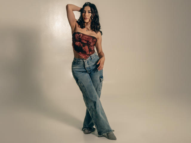 AnyaJay - Live sexe cam - 25784113
