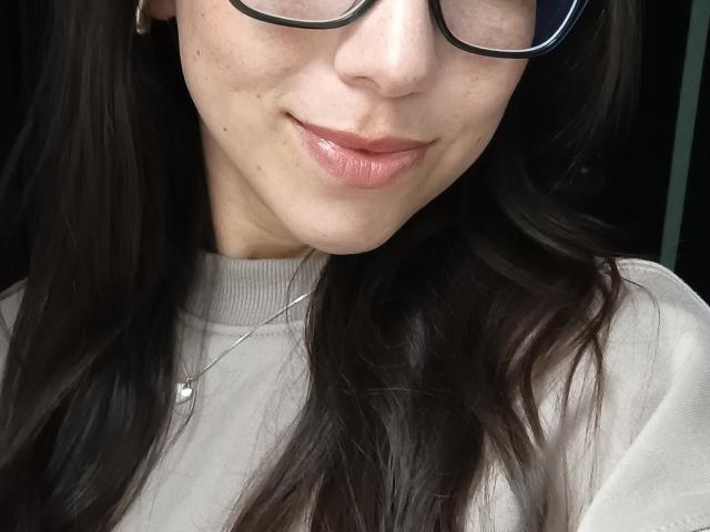 MiaReed - Live Sex Cam - 25785817