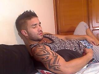 Niklaus - online show exciting with a sandy hair Men sexually attracted to the same sex 