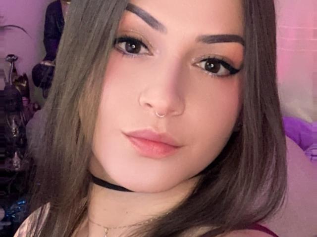 ElinaJhonson - Sexe cam en vivo - 25796505