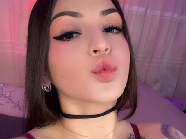 ElinaJhonson - Live sexe cam - 25796533